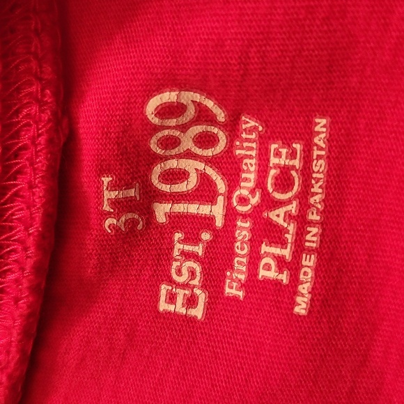 "Little Camper" red short sleeve tee shirt - Picture 2 of 3